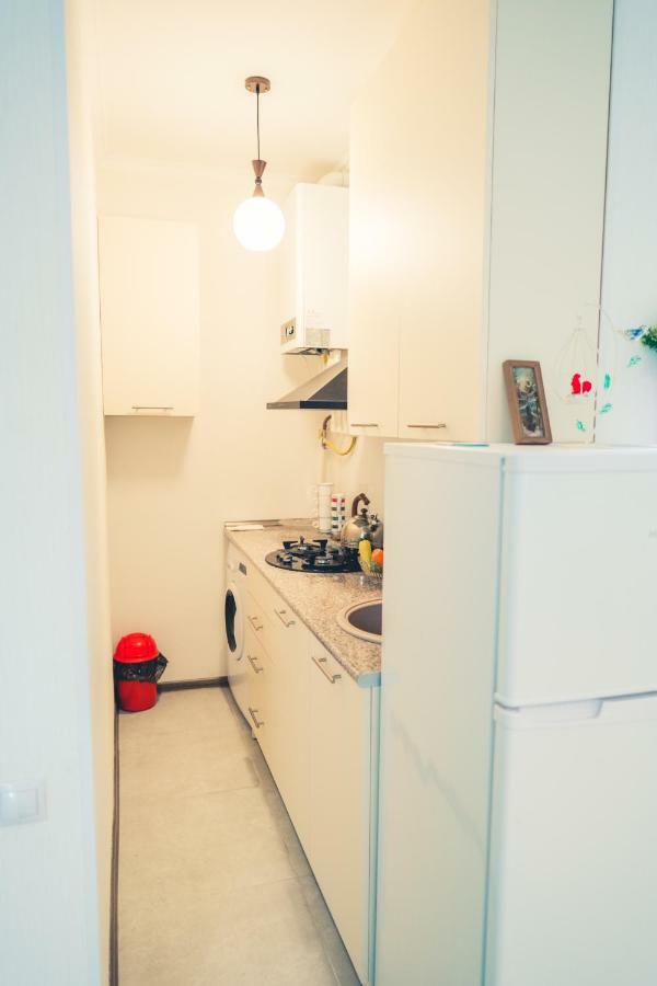 Tatias Apartments In The Downtown Tbilisi Esterno foto
